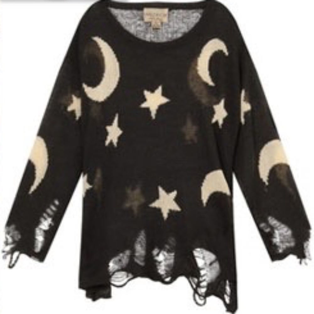 WILDFOX Moon Star Gray and White Distressed Holes Lennon Sweater Top Long Medium